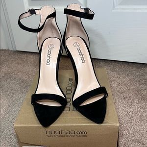 BooHoo Womens Black Heels